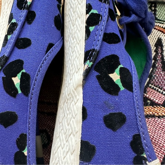 Kate Spade x Keds • Leopard Pointer Sneakers in Emperor Blue - Picture 7 of 10